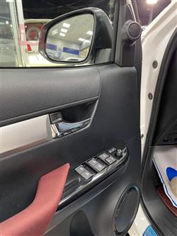 تويوتا هايلوكس